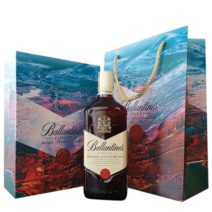Ballantine's  Finest 700ml Hộp quà