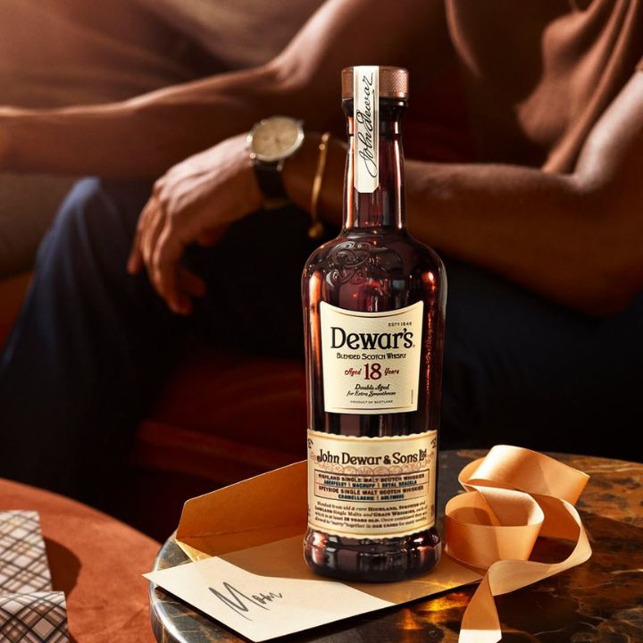 DWA1803_01.jpg DWA1803 01