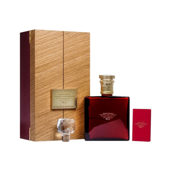Johnnie Walker Master's Ruby Reserve 40 years old 700ml