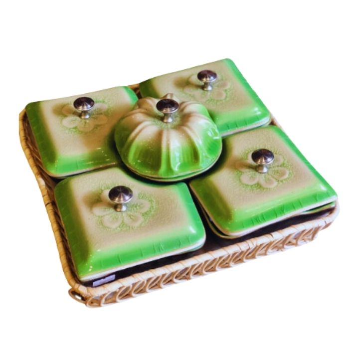 Khay mứt vuông xanh lá